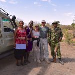 Færdig med bushwalk - klar til at blive kørt tilbage til Sarova Mara